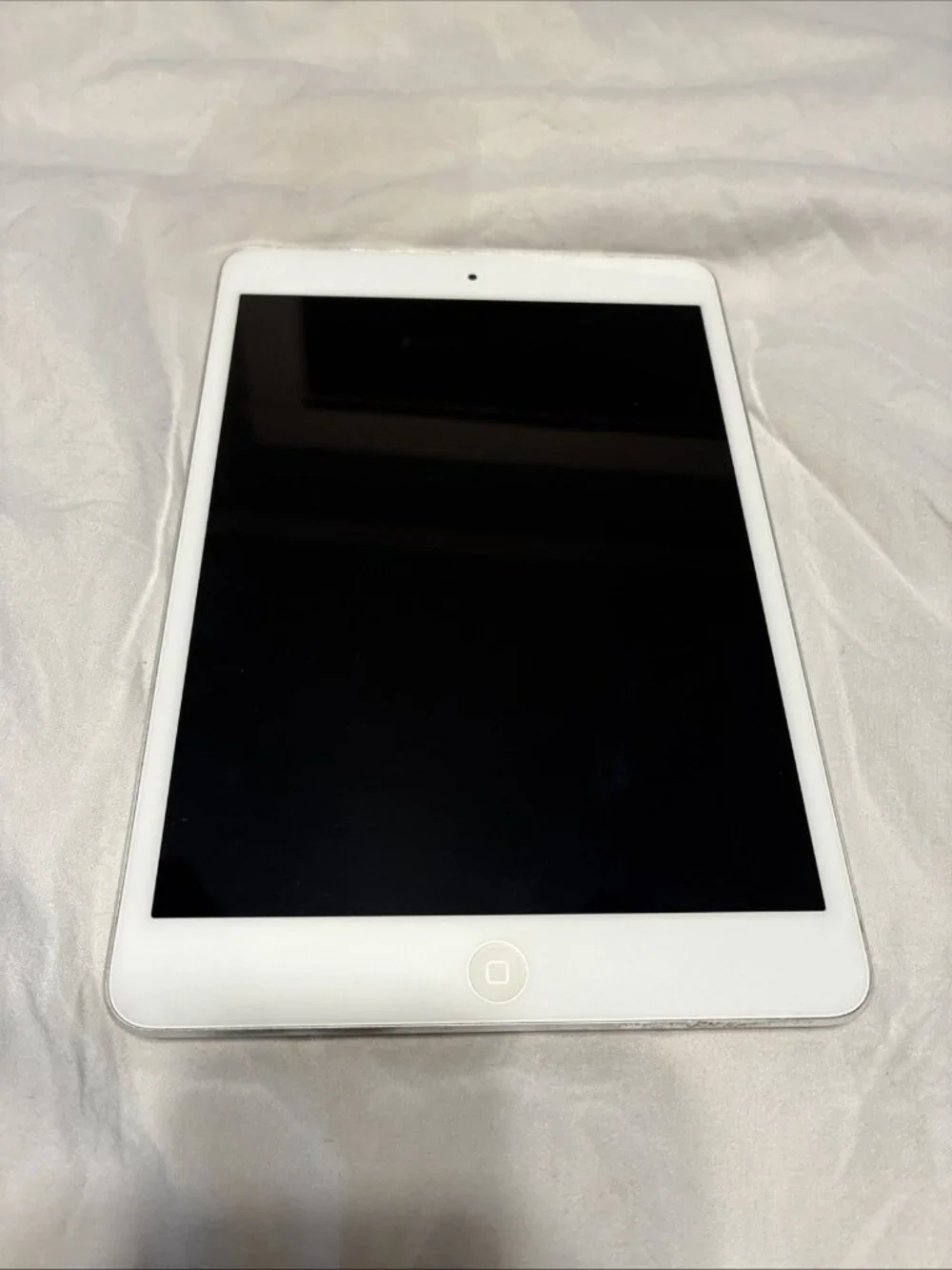 Apple iPad Mini 2 16GB WiFi 7.9” Tablet Silver Used Working